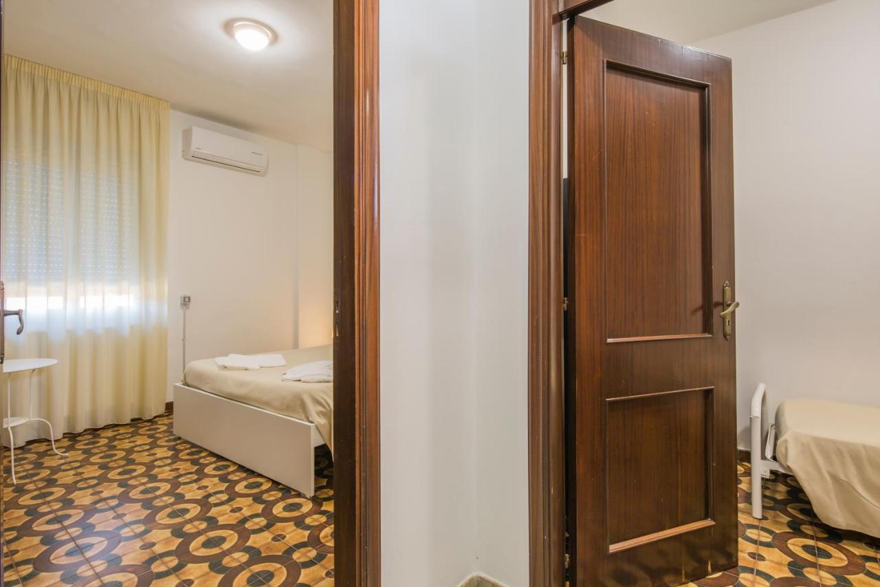 Hotel Rosy Battipaglia Bagian luar foto