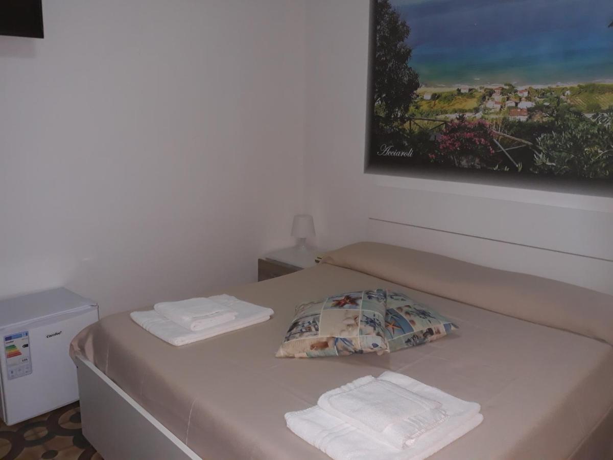 Hotel Rosy Battipaglia Bagian luar foto