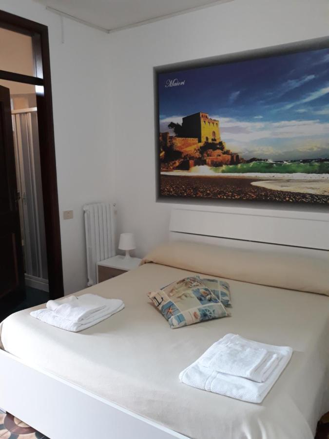 Hotel Rosy Battipaglia Bagian luar foto